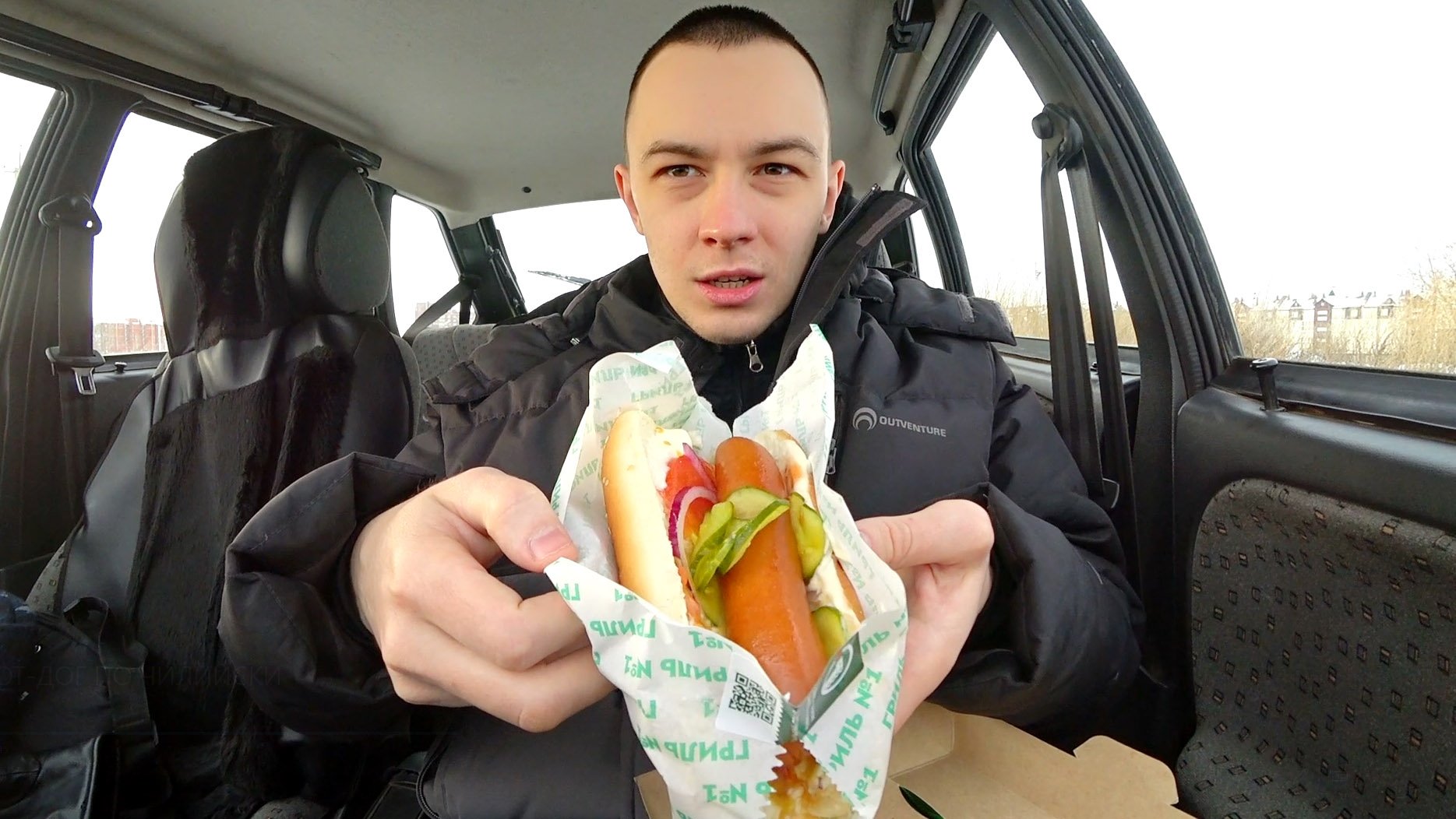 ХОТ ДОГ ПО-ЧИЛИЙСКИ - ОБЗОР НА УЛИЦЕ! смотреть онлайн