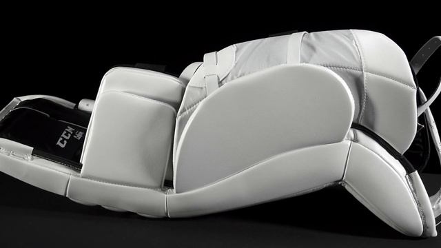 CCM Extreme Flex II 860 Goalie Leg Pad Review смотреть онлайн