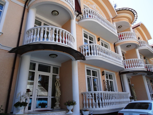 Отдых в Судаке рядом с морем. Отдых в Судаке отели и гостиницы. «Легенда» МИНИ-ОТЕЛЬ