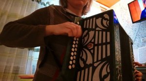 Очи черные на гармошке!