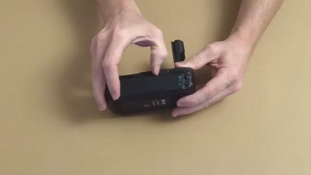 Guest Review - Third Party BG-E7 Battery Grip for Canon EOS 7D смотреть онлайн