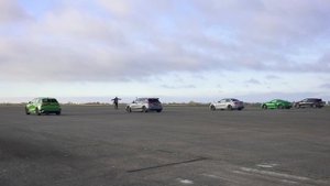 Audi RS3 vs AMG A45 vs BMW M2 vs Porsche Cayman GTS vs VW Golf R: ARRANCONES