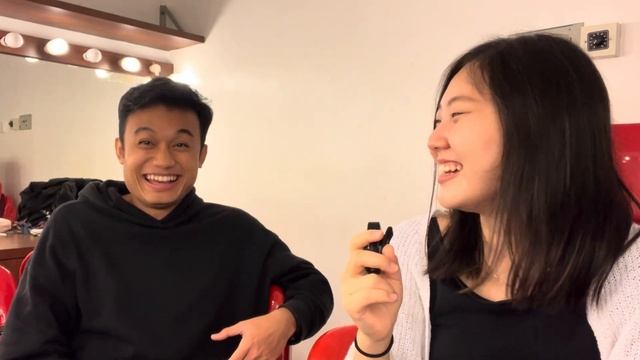 How to k!ll time backstage with Chung Yoon Seo (Heather) смотреть онлайн