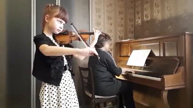 Гриневич Владислава, 9 років. Комаровський А. "Віртуозний етюд" смотреть онлайн