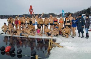 Чемпионат CCCP 2019 по зимнему плаванию. Организатор соревнований: Н. Серая и клуб "МОРЖИ СТОЛИЦЫ"