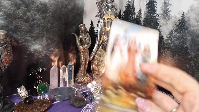 Расклад :"Магический квадрат" поможет понять ,что тебя ждёт в ближайшее время.