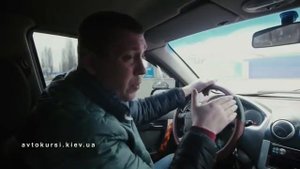 Сигналы между водителями. Общение жестами.