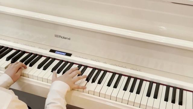 "The River Flows in You" by Yiruma смотреть онлайн