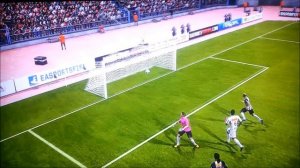 FIFA 13 - Ronaldinho Gaúcho - Skills and Goals (R49)