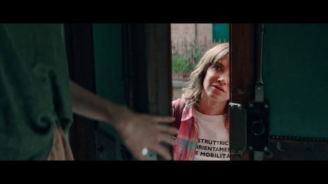 Тёмные очки — Русский трейлер (2022) смотреть онлайн