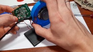 Ремонт bluetooth колонки, замена АКБ
