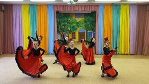 Испанский танец
