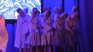 10 «Во горнице», исп.  школа современного танца  «Шаги»