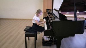 А Хачатурян. Андантино. Исполняет Елизавета Перова, 6 лет