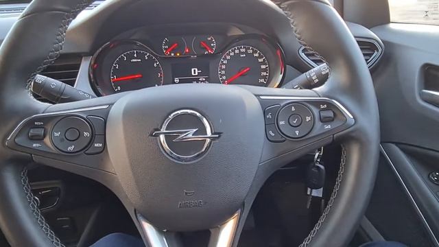 181D23937 - 2018 Opel Crossland X SC 1.2I 82PS 5DR 17,500 смотреть онлайн