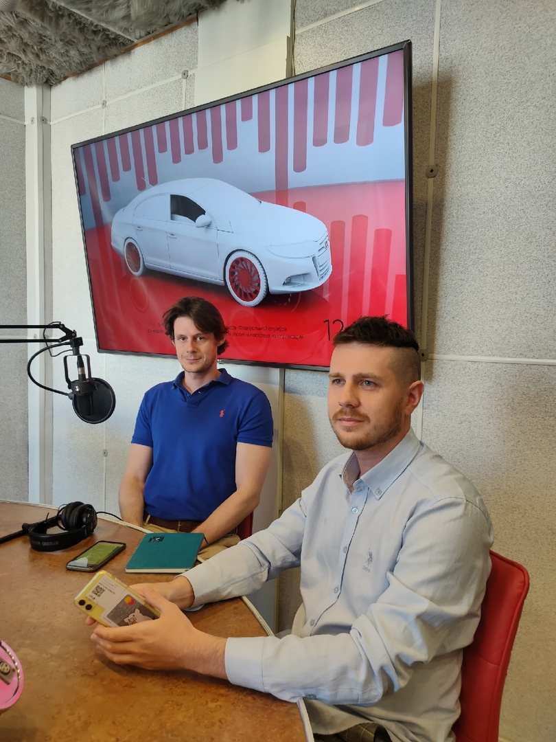 Radio METRO_102.4 [LIVE]-22.06.29-__#ГОСТИ1024FM — Беляев Николай, Арсений Третьяков