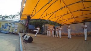 Выступление Mundo Capoeira Novosibirsk в центральном парке 30/08/15