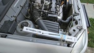 Газові упори капота в Lanos elegance.