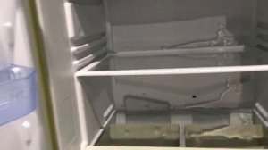 Холодильник ARISTON HBM1161 2CR