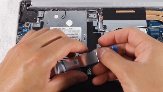 Upgrade Laptop?Acer Aspire 5 A515-45/45G | Cambiar/Instalar SSD M.2, Memoria RAM y HDD/SSD de 2.5" смотреть онлайн