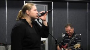 Всегда быть рядом не могут люди - Татьяна Лавская.avi