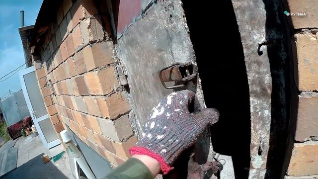 Зачистка,Покраска и Нанесение Трафарета на старой железной двери... смотреть онлайн