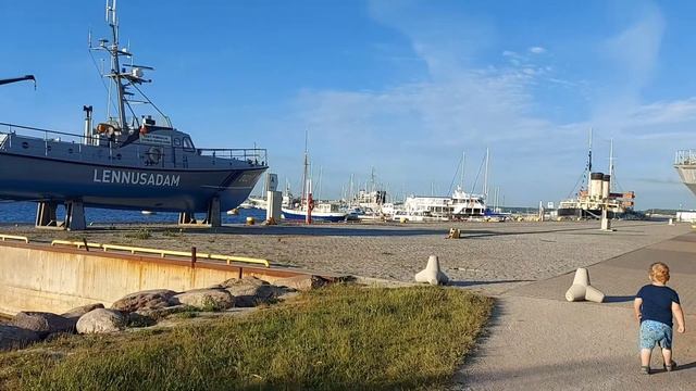 Где отдохнуть в Эстонии?Гуляем с ребёнком по Ноблесснер. Estonia,quarter Noblessner