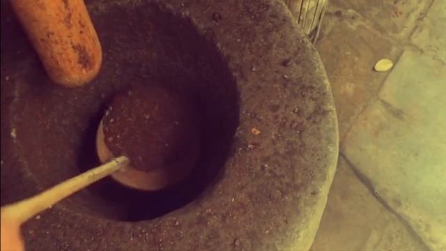 Kanoe Pelfrey X Must See in Ubud, Bali смотреть онлайн