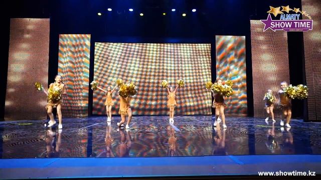 Джуниор-старс - Спортивный танец - номинация Мажоретки | осенний "Show Time 2018" смотреть онлайн