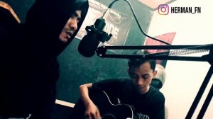 KISAH - BOOMERANG [COVER LIVE ACOUSTIC HERMAN_DIKI OFFICIAL]