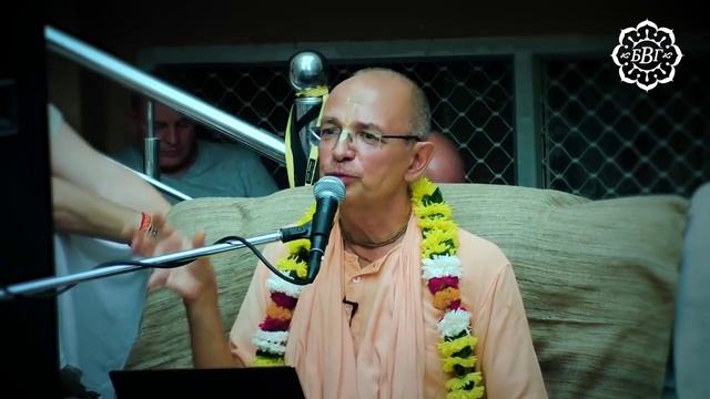 Кришна с нами в образе Своего Святого Имени – Бхакти Вигьяна Госвами смотреть онлайн