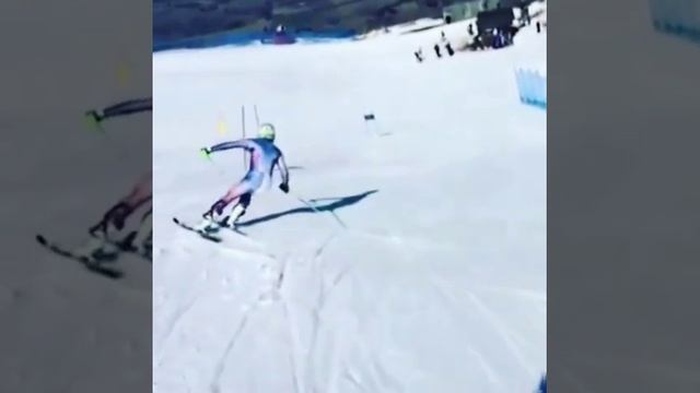 Adam Zampa Carving Горнолыжный инструктор в Австрии Китцбюэль смотреть онлайн