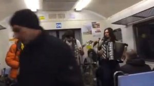 Музыканты в электричке
