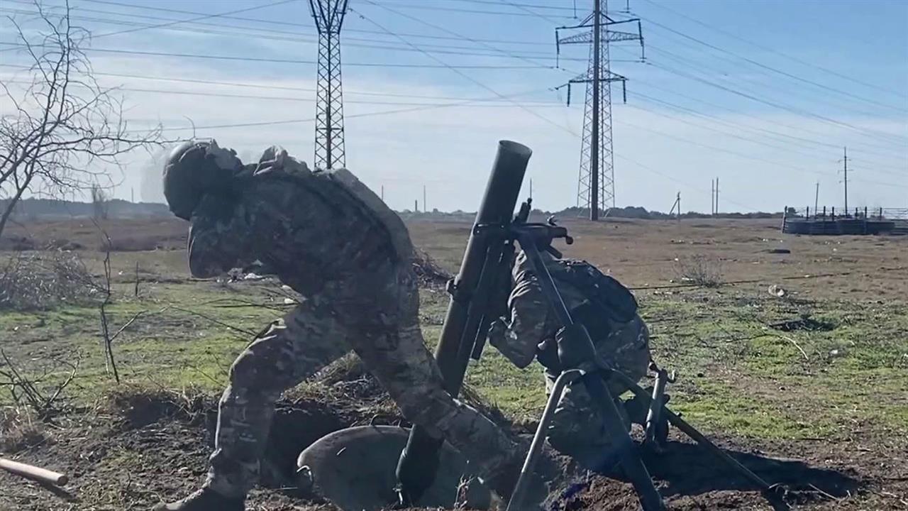 Расчет кочующего миномета уничтожил украинскую группу пехоты и операторов БПЛА