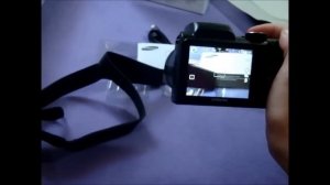 Unboxing - Samsung WB100