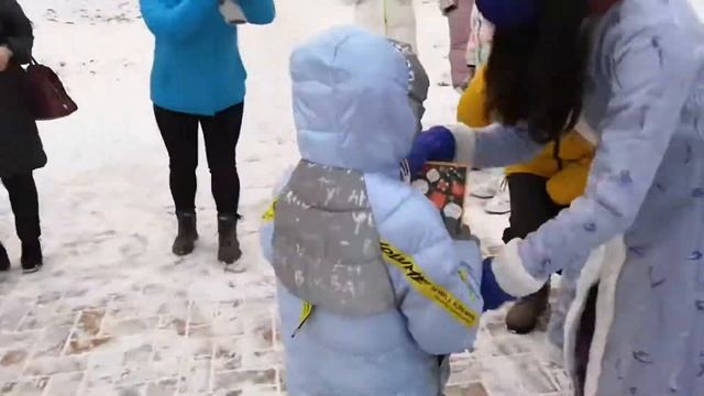 Милые дети! //Новогодний праздник в дома приюта! //