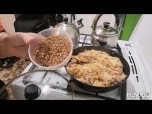 КВАШЕНАЯ КАПУСТА, ТУШЕННАЯ С СОСИСКАМИ / ВЫПЕЧКА  ПО графику