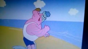 песня- "я встретил девушку-полумесяцем нос!