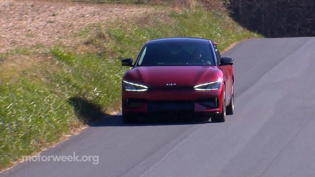 Trading Up our Long Term 2022 Kia EV6 Wind for the Kia EV6 GT! смотреть онлайн