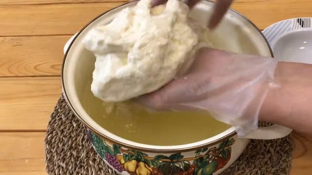 Mozzarella zu Hause mit 2 Zutaten in 30 Minuten! Hausgemachter Käse aus Milch! #103 смотреть онлайн
