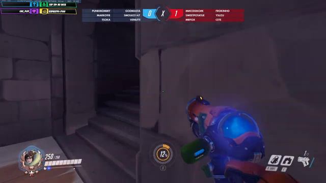 Я его своим интеллектом победю... побежу.. . Короче, забью мозгами! смотреть онлайн