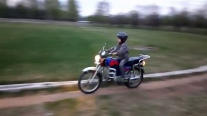 Как мой сын учится кататься на мотоцикле
