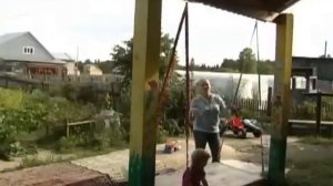 Детские качели для дачи