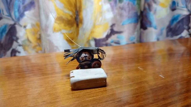 Девочка Венсдей с последней парты устал делать АСМР; смотреть онлайн