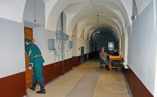 Тюрьма Трубецкого бастиона (небольшой сюжет) Семейный блог / путешествия .mp4