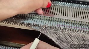 Реглан с убавками на плече. Подробный расчёт и вязание. Гибридная паутинка из мохера.