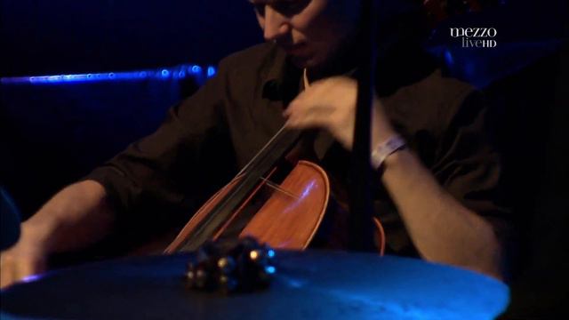 Melody Gardot Love Me Like a River Does Live смотреть онлайн