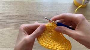 Шляпа Федора крючком из рафии с дном капелька. Смотри простой видеоурок.