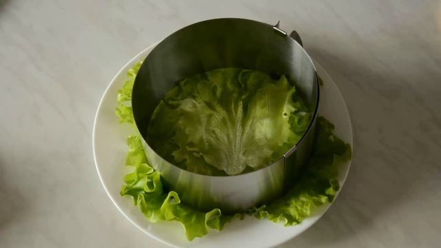 Слоеный салат с говядиной "Принц" смотреть онлайн