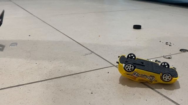 Forgot my toy cars and my girlfriend crush them смотреть онлайн